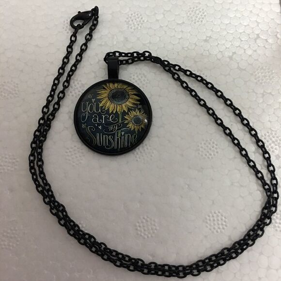 Uplifting Sunflower U R My Sunshine Necklace (M2) - Picture 5 of 5